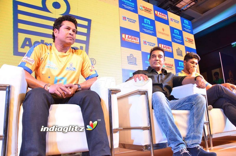 Tamil Thalaivaas new Jersey launched with Kamal Haasan Sachin Tendulkar