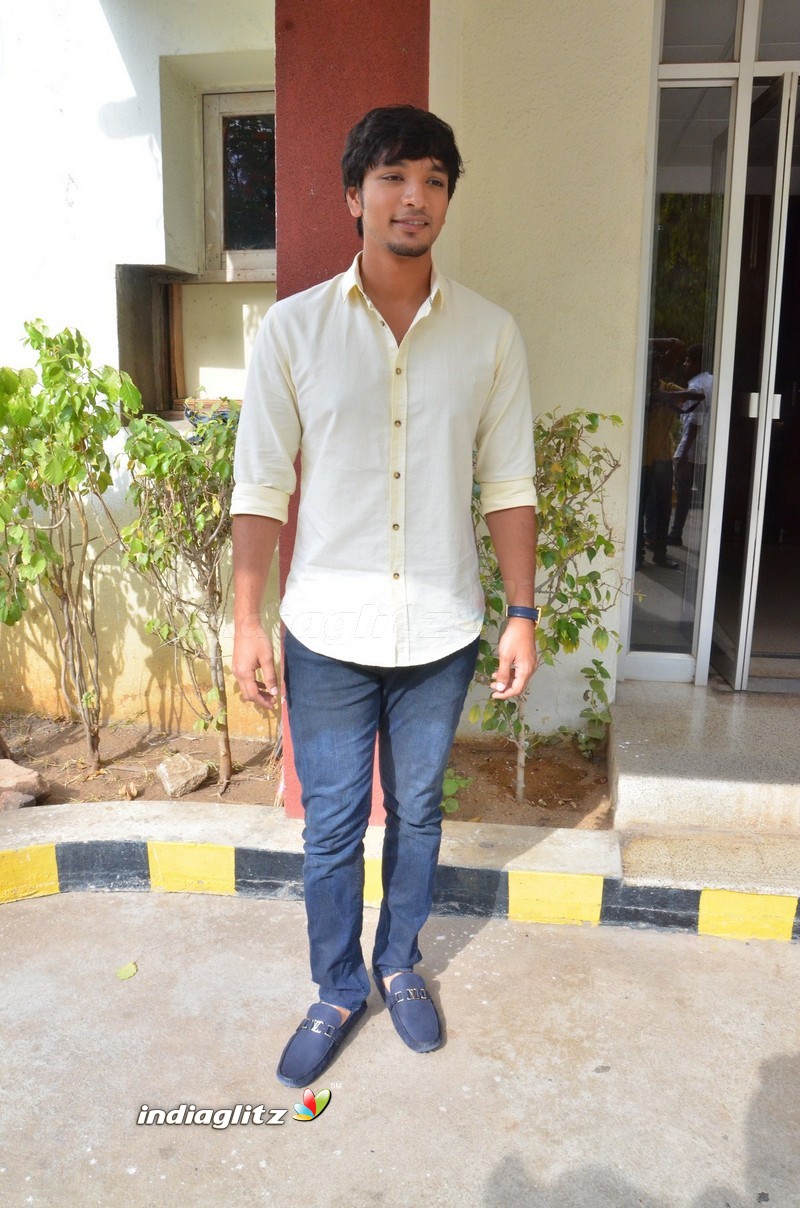 Gautham Karthik Meets The Press