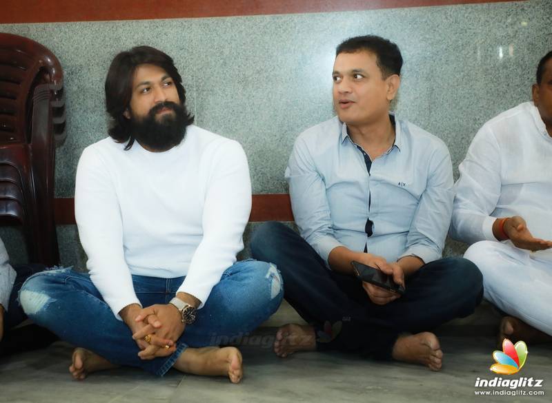 'KGF Chapter 2' Movie Pooja