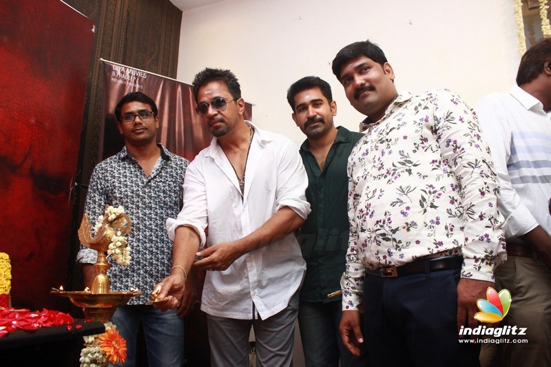 'Kolaigaran' Movie Pooja