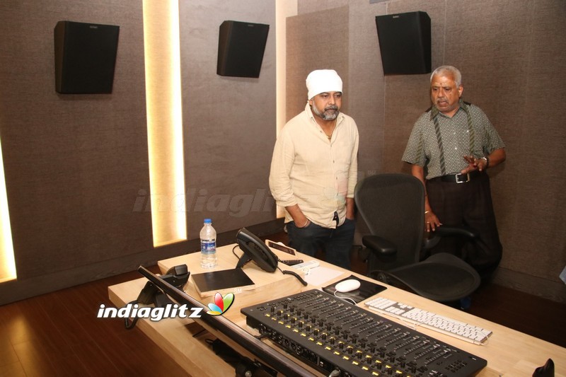 Director Lingusamy Visit in Knack Studios