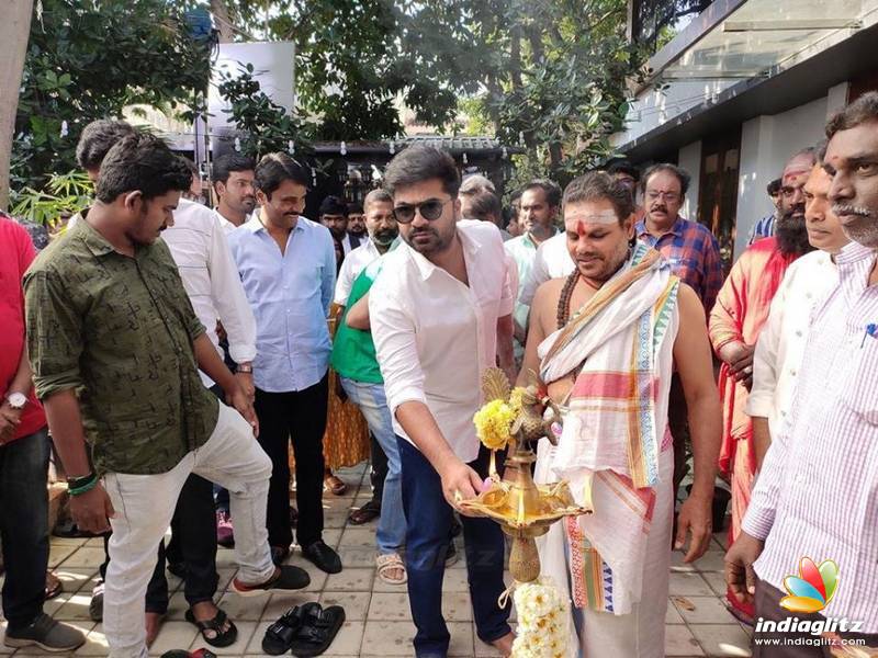 'Maanaadu' Movie Pooja