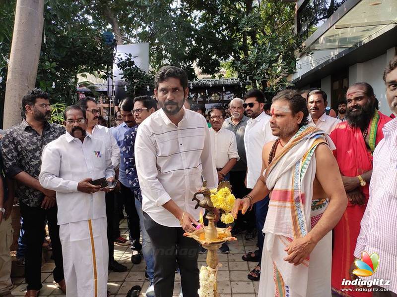 'Maanaadu' Movie Pooja