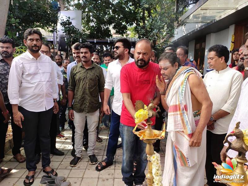 'Maanaadu' Movie Pooja