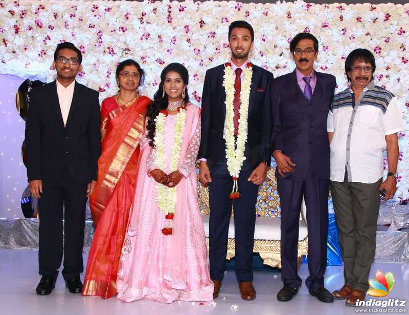 Mano Bala Son Harish - Priya Wedding Reception Stills