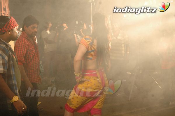 'Naan Rajavaga Pogiren' Shooting Spot