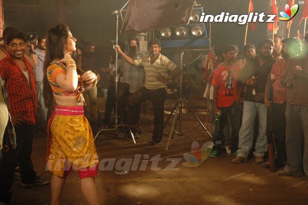 'Naan Rajavaga Pogiren' Shooting Spot