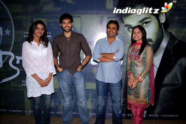 'Naanayam' Team Meets The Press