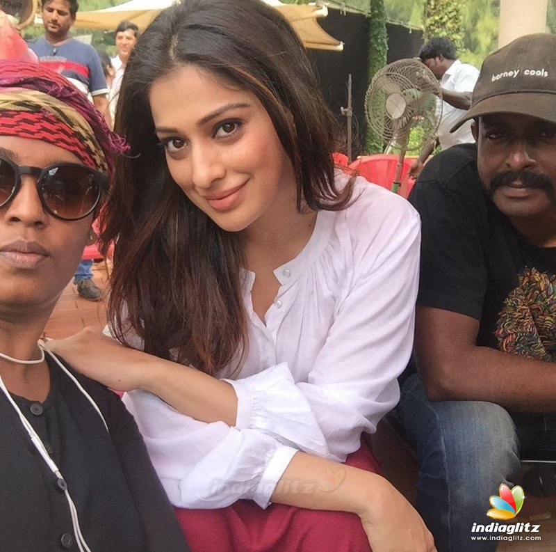 'Neeya 2' Shooting Spot