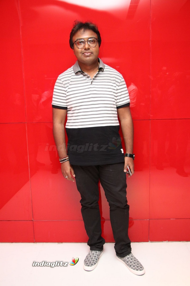 'Nenjil Thunivirundhal' Movie Audio Launch