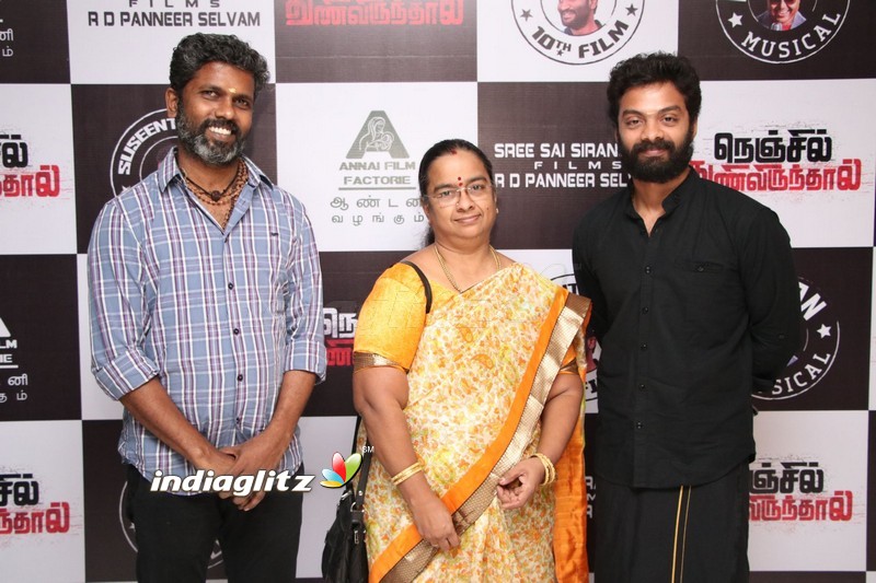 'Nenjil Thunivirundhal' Movie Audio Launch