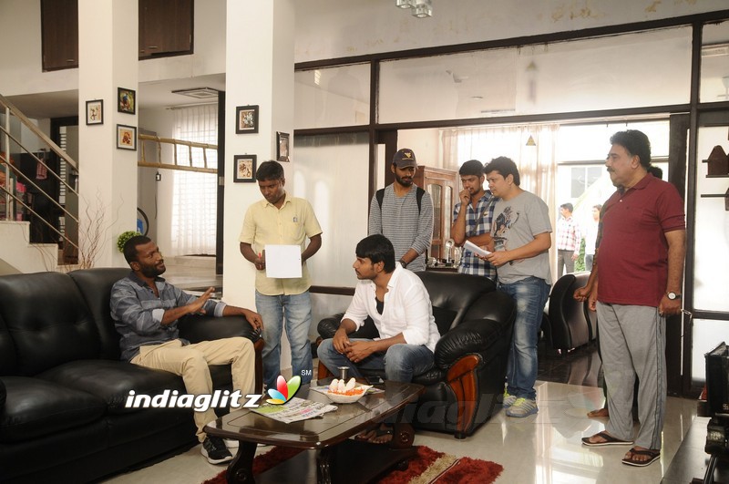 'Nenjil Thunivirundhal' Shooting Spot