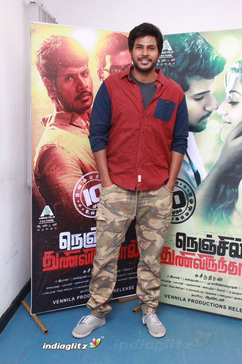 'Nenjil Thunivirundhal' Trailer Launch