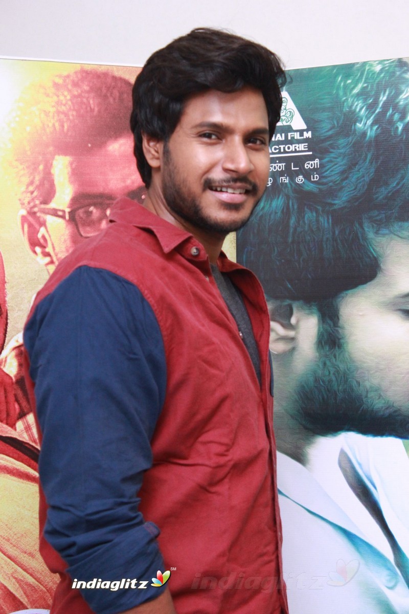 'Nenjil Thunivirundhal' Trailer Launch