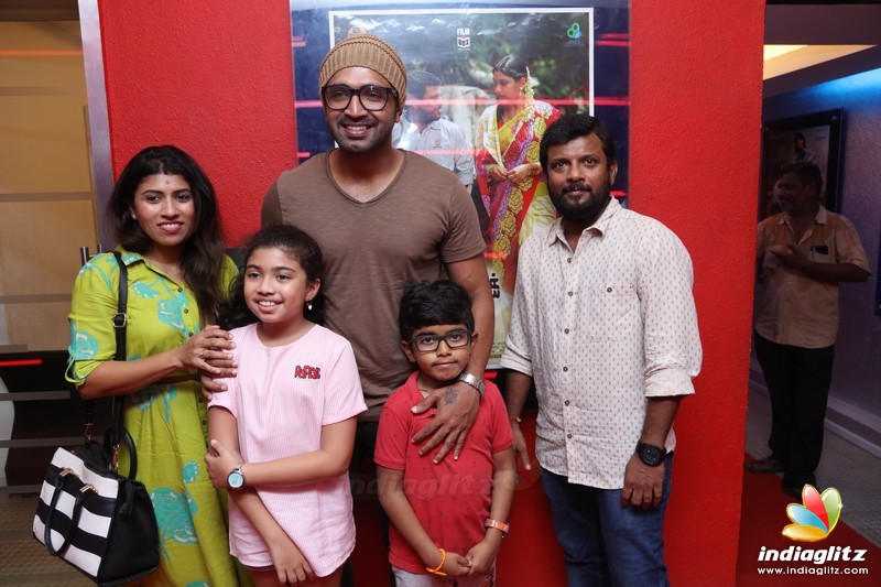 'Oru Kuppai Kathai' Movie Premier Show