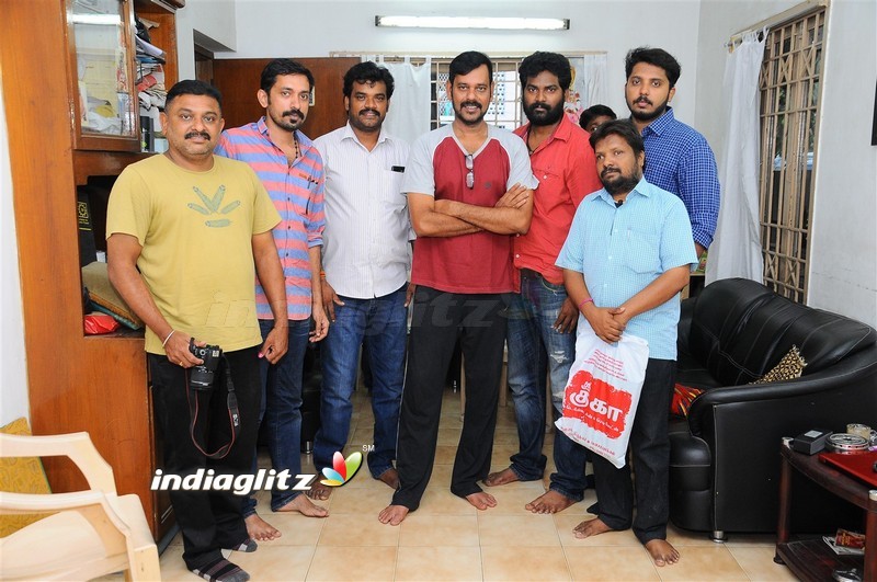 Ondikkatta Team Meet Vishal and Prabhu Deva