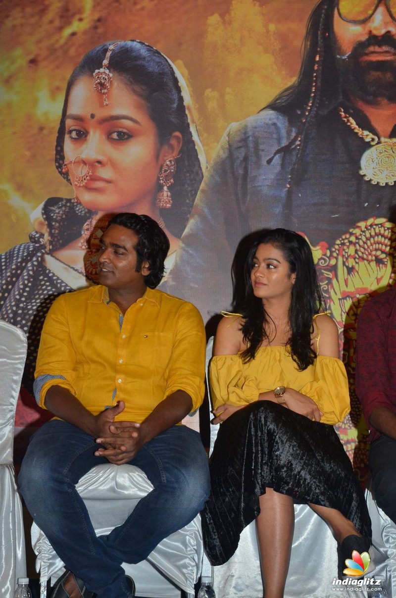 Oru Nalla Naal Paathu Solren Press Meet