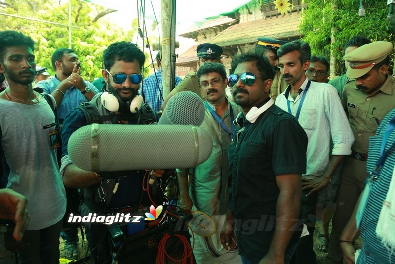 'Oru Kadhai Sollattumaa' Shooting Spot