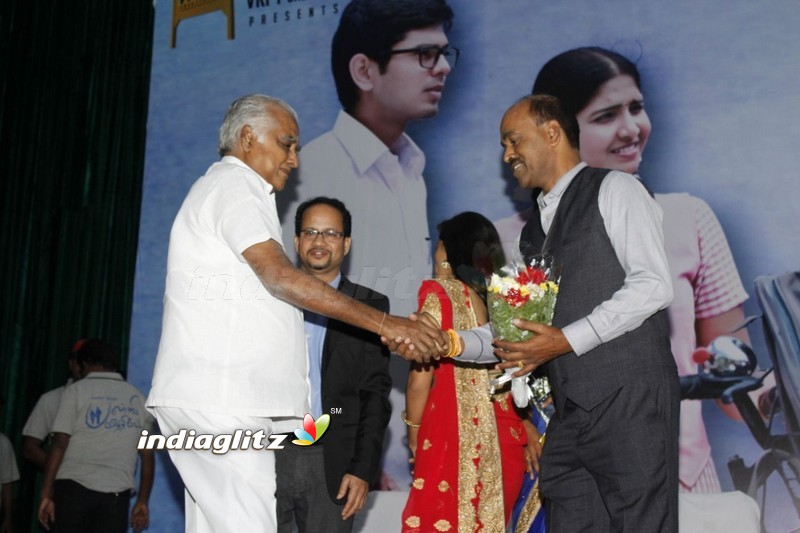 'Palli Paruvathilae' Movie Audio Launch