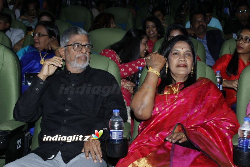 'Palli Paruvathilae' Movie Audio Launch