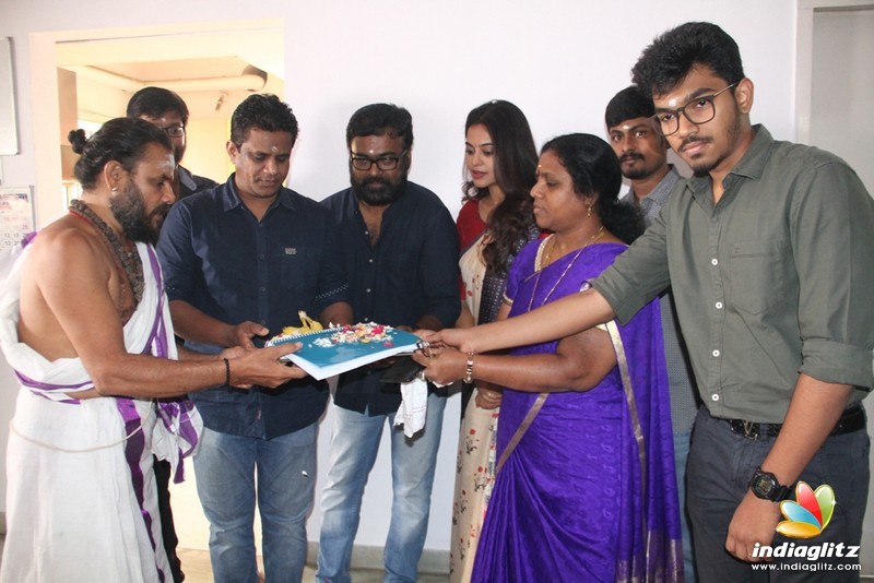 Pugazhendhi Ennum Naan Movie Pooja