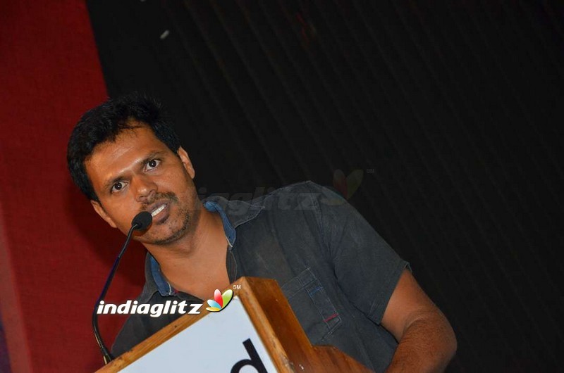 'Pichuva Kaththi' Audio Launch