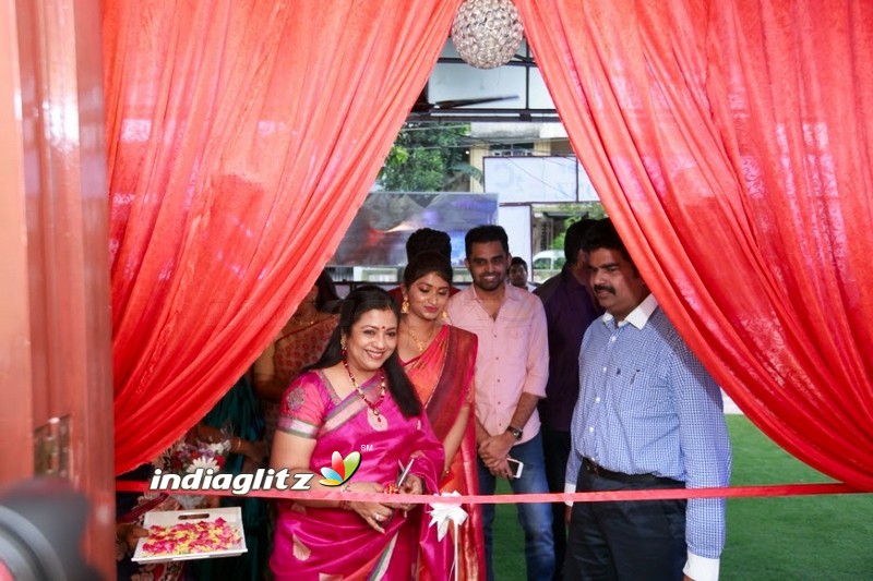 Poornima Bhagyaraj at the launch of Cradle 2 Crayonz