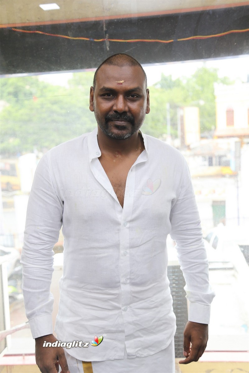 Actor Raghava Lawrence Inaugurated Flamingo Tour & Travels