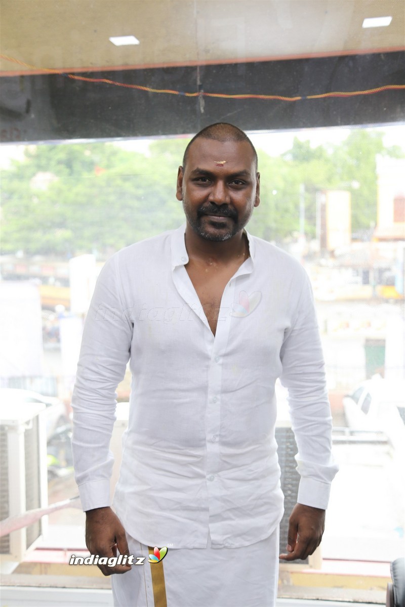 Actor Raghava Lawrence Inaugurated Flamingo Tour & Travels