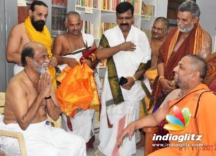 Rajinikanth visited mantralayam Ragavendra temple