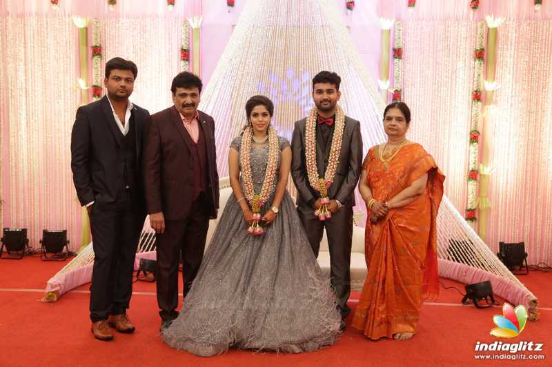 Celebs at Ramesh Kanna's Son Wedding Reception