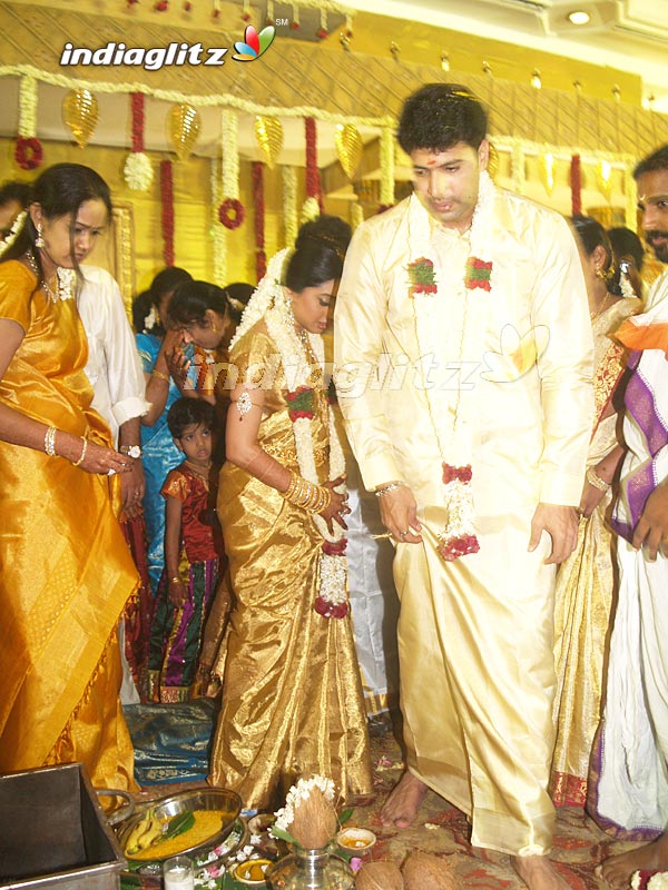 Jayam Ravi Ties The Knot