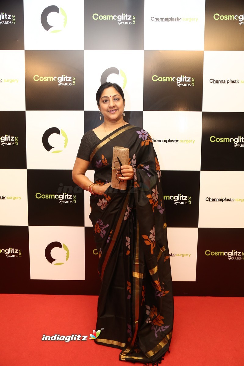 Rohini at 3rd edition of Cosmoglitz Awards 2017