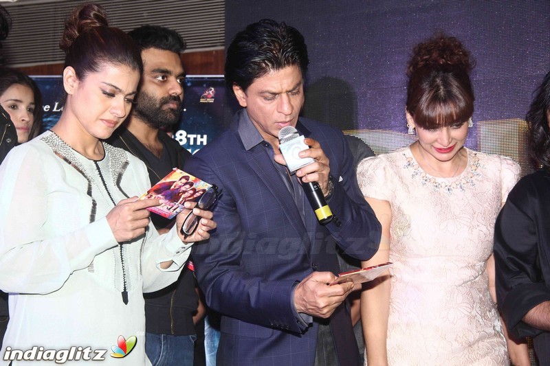 SRK-Kajol celebrating Dilwale music at JW Marriot