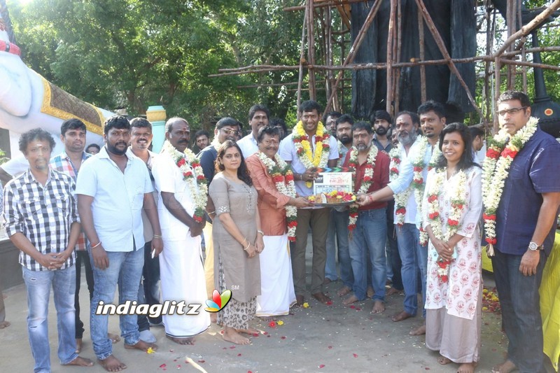 'Sandakozhi 2' Movie Pooja