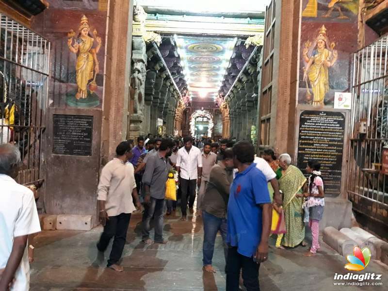 'Sandakozhi 2' Team at Madurai Meenakshi Amman Temple