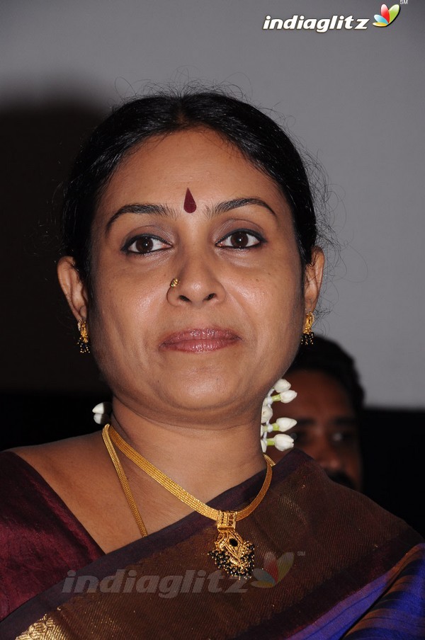 Saranya Ponvannan Meets The Press