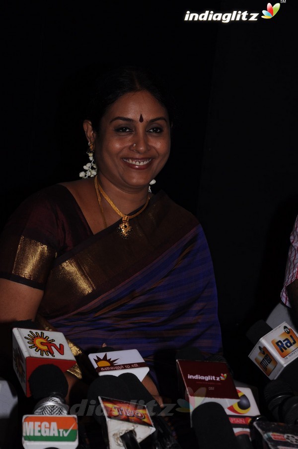 Saranya Ponvannan Meets The Press