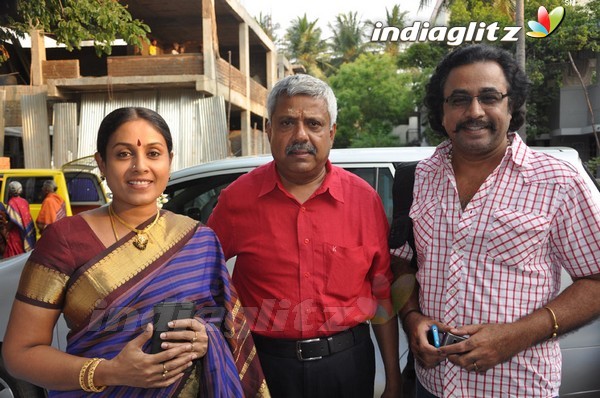 Saranya Ponvannan Meets The Press