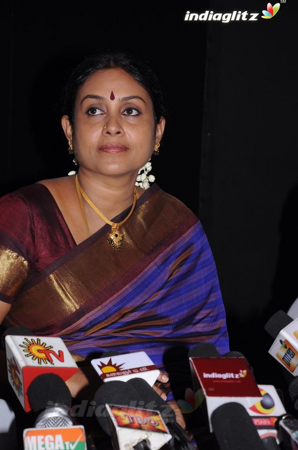 Saranya Ponvannan Meets The Press