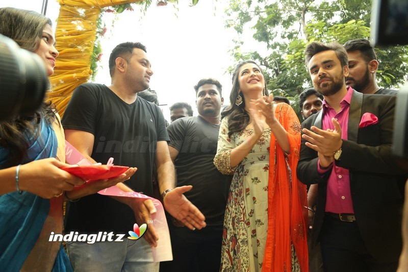 Shruti Haasan launches Neeru's the First Flagship Family Store in Chennai