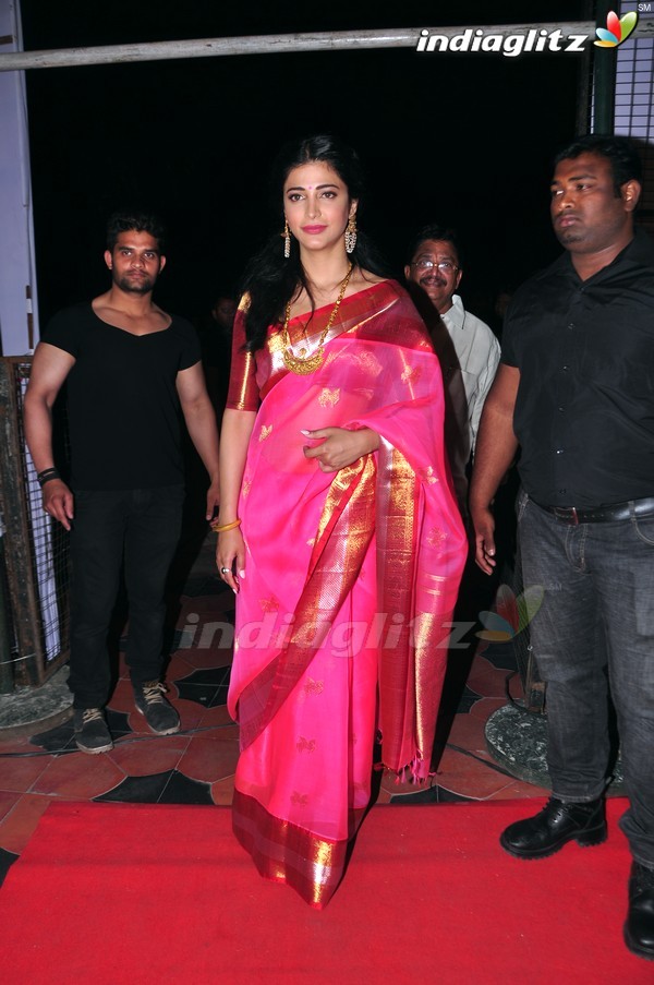 Shruti Haasan @  'Uttama Villain' Audio Launch (Telugu)