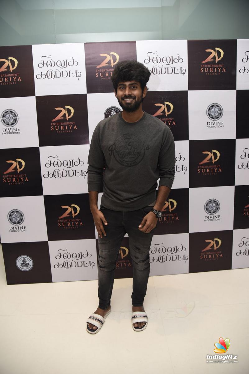 Sillu Karupatti Movie Premiere Show