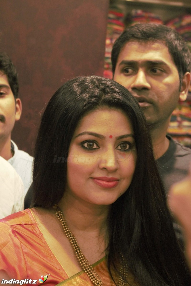 Kanchipuram VRK silks opening with actress Sneha in Coimbatore