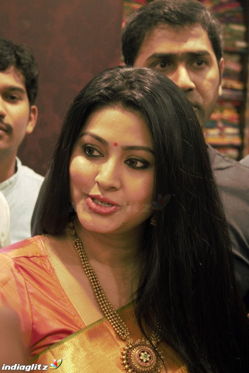 Kanchipuram VRK silks opening with actress Sneha in Coimbatore