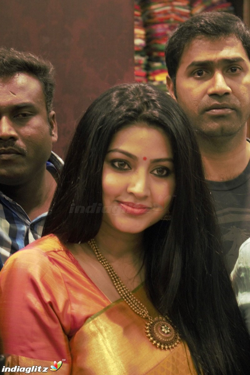 Kanchipuram VRK silks opening with actress Sneha in Coimbatore