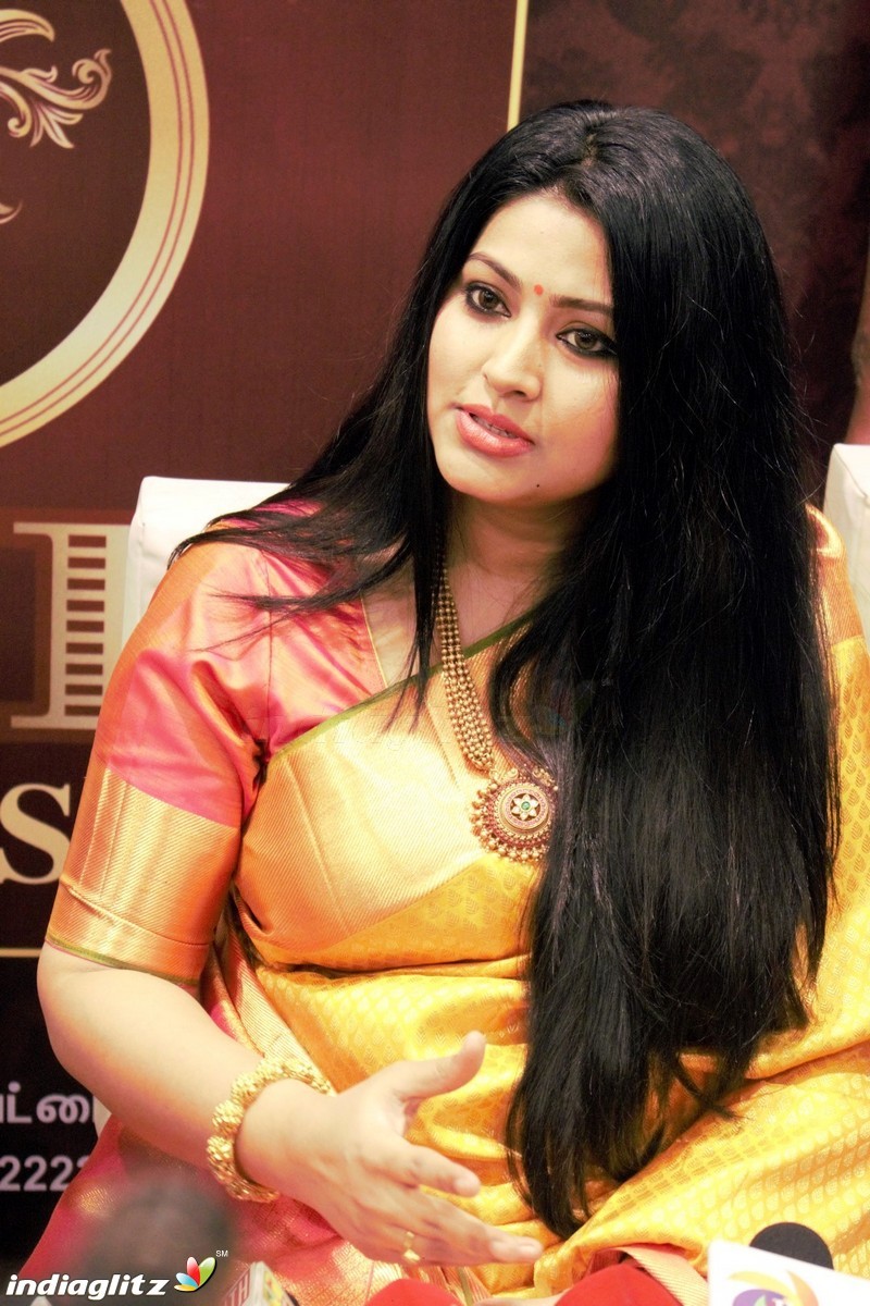 Kanchipuram VRK silks opening with actress Sneha in Coimbatore