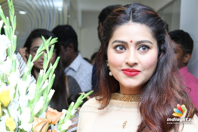 Sneha Launches ABC Clinic