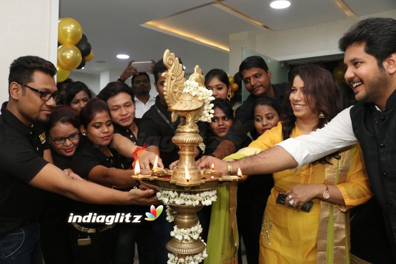 Meera Mitun Launches Ace Salon & Spa