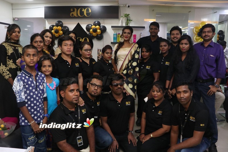 Meera Mitun Launches Ace Salon & Spa